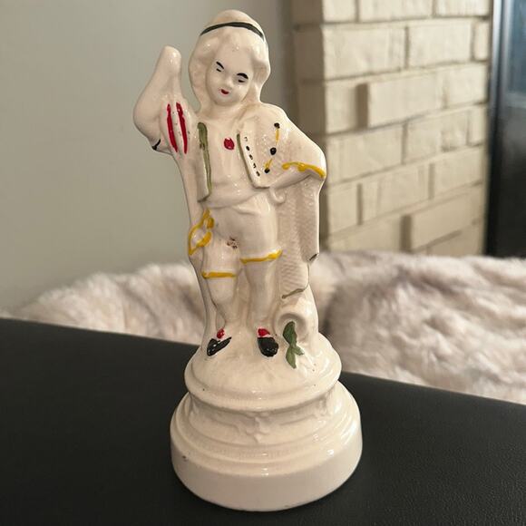 Goldra Hand Painted Fugurine Sculpture E. Palestine Ohio - Picture 1 of 11